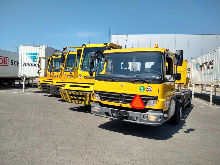 Wypożyczalnia , wynajem pojazdów Terberg Kamag Kalmar Mol