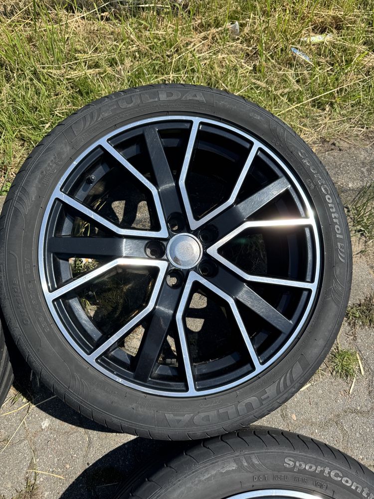 Колеса диски R18 5 112 235 45 VW Passat B8 Skoda Superb Суперб Пассат