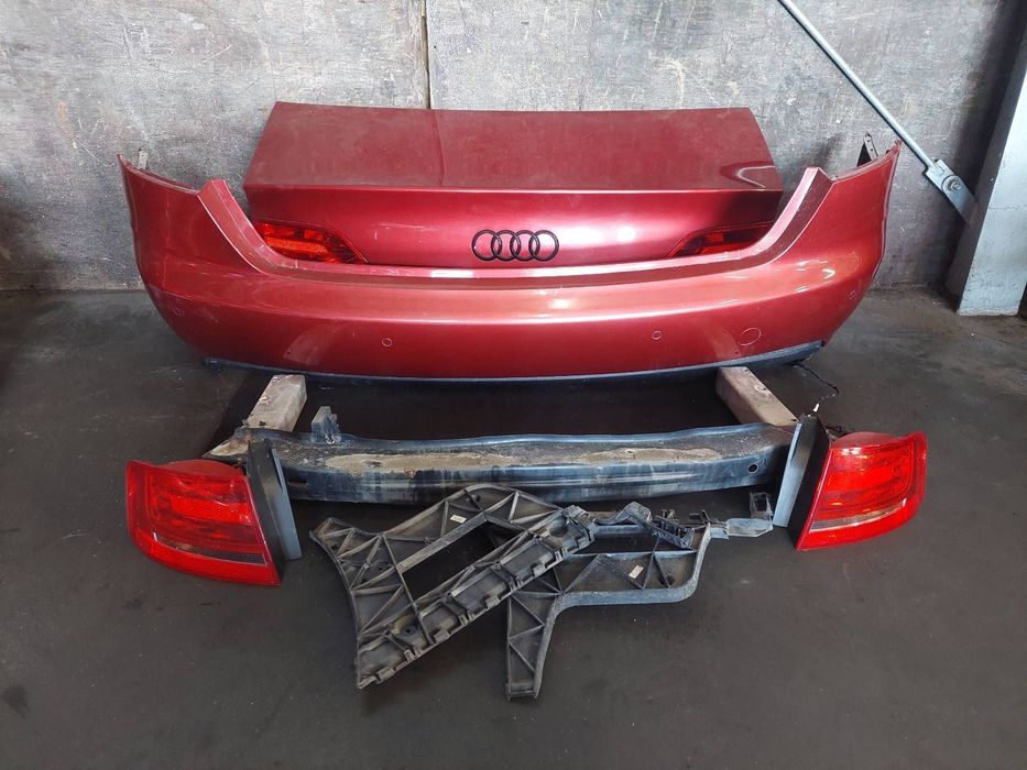 KOMPLETNY TYŁ KLAPA ZDERZAK BELKA LAMPY LAMPA AUDI A4 B8 SEDAN LZ3F