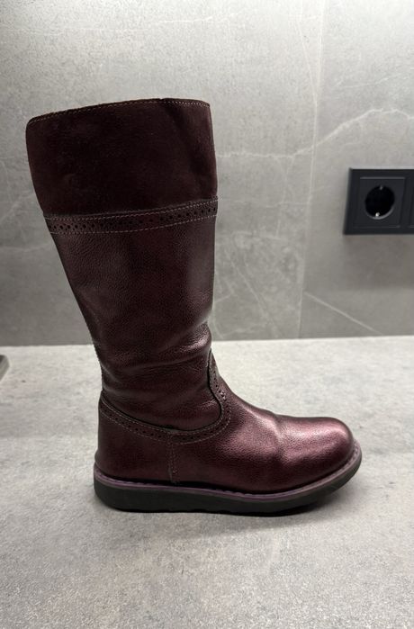 Чоботи 31 розмір, повністю шкіра зовні і всередині, Італія