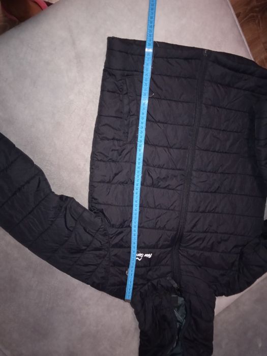 Куртка від фірми Peter Storm