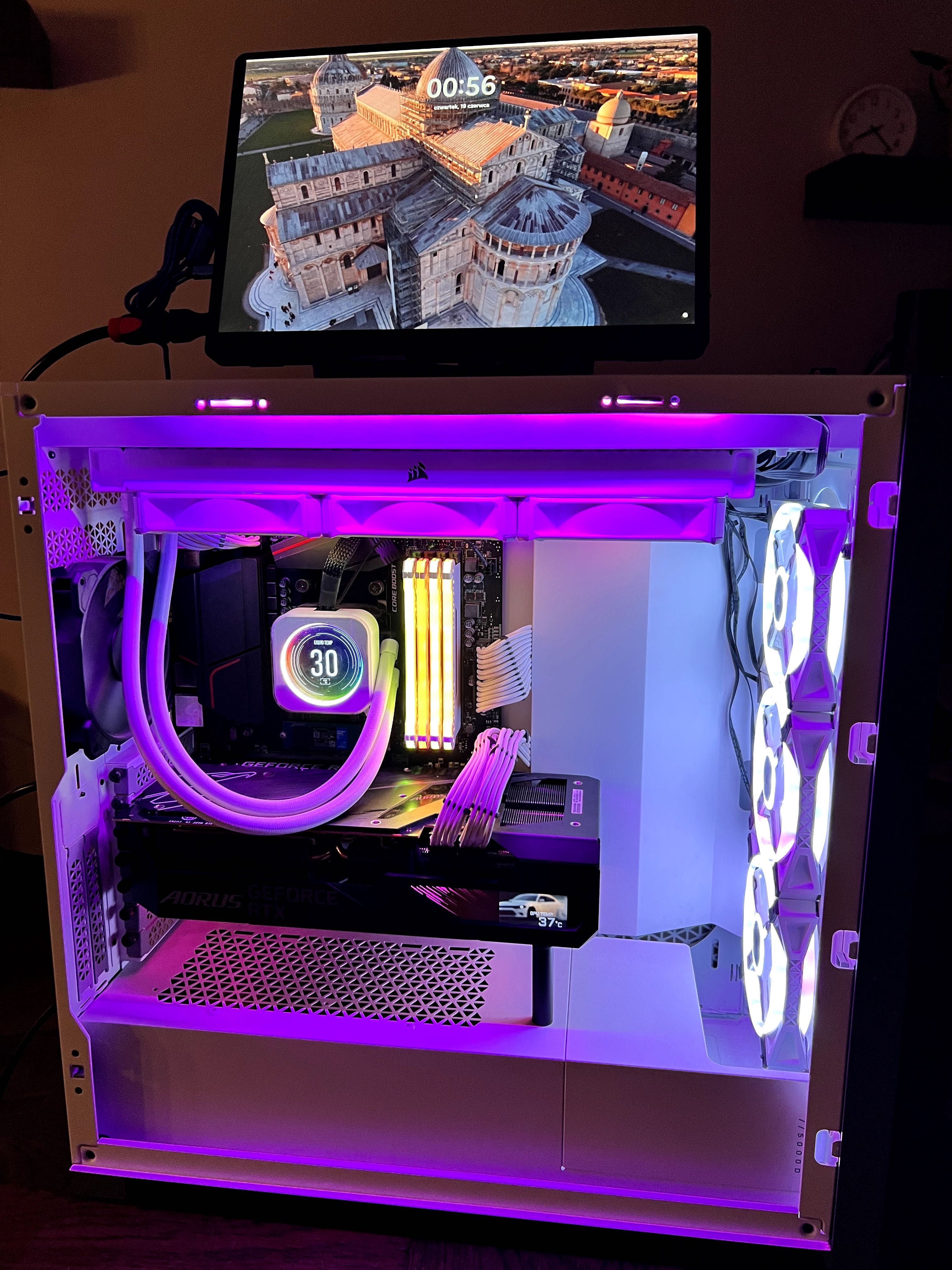 Komputer gamingowy R7 5800x RTX3080 32 Gb Ram