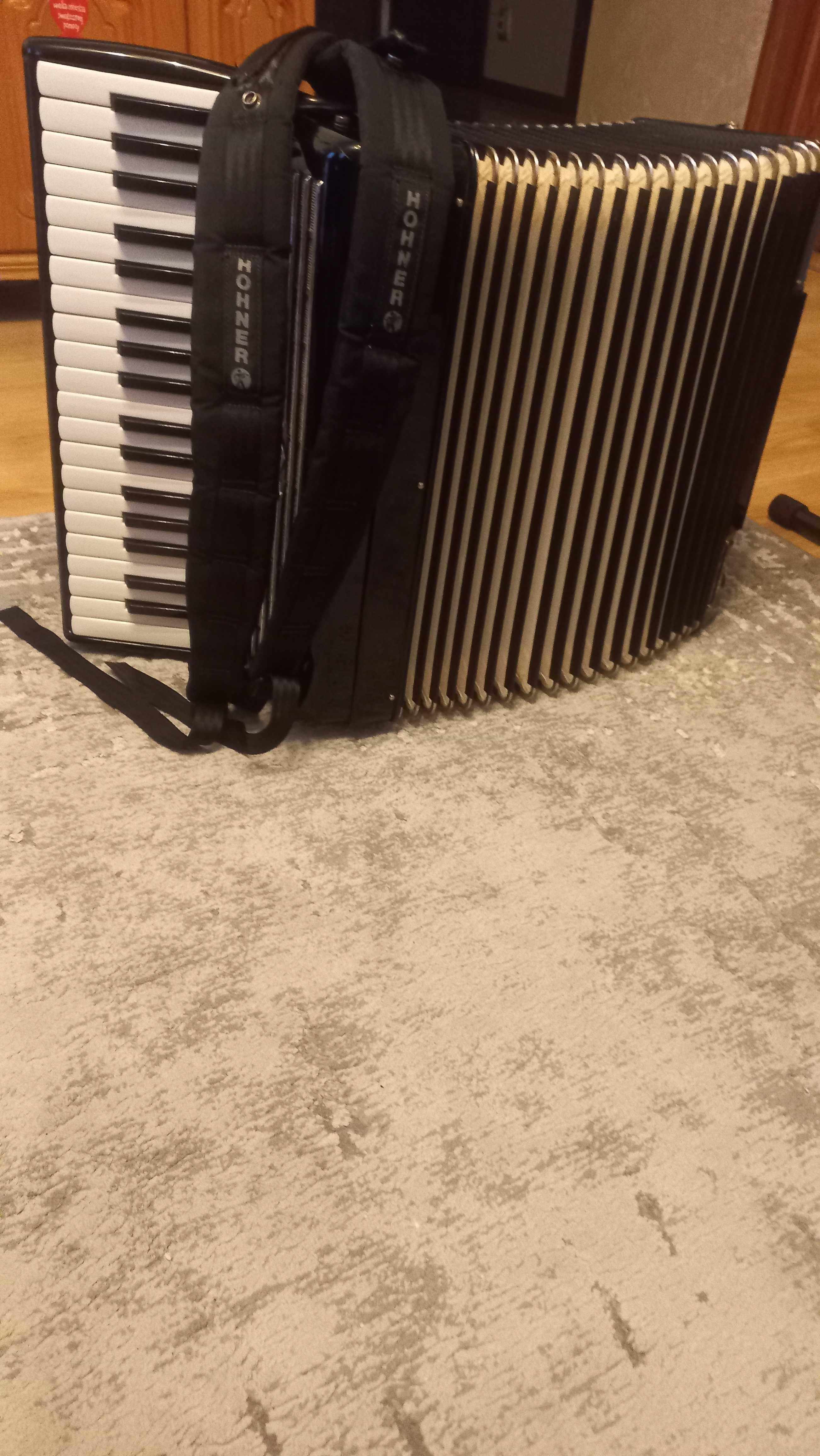 HOHNER FAVORIT IVP 96 basów idealny