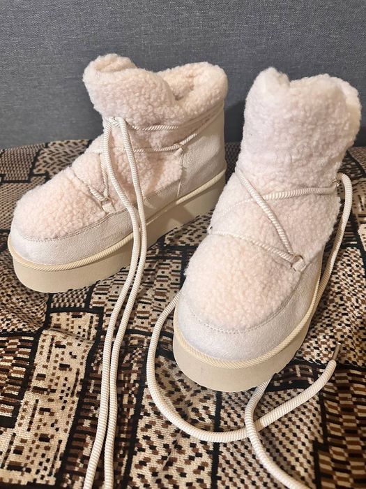 Уги,размер 39,новие