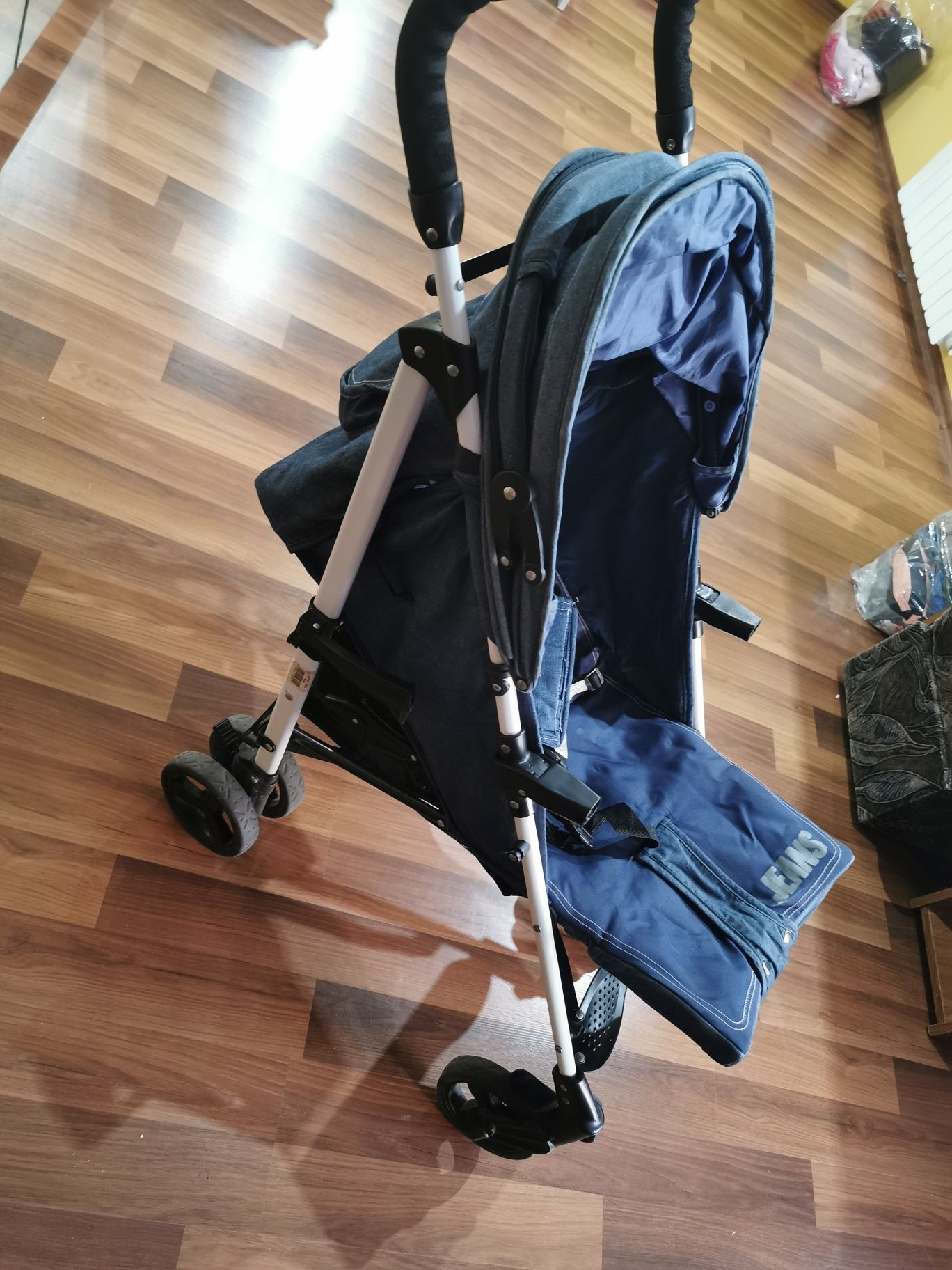 Wózek dziecięcy caretero jeans