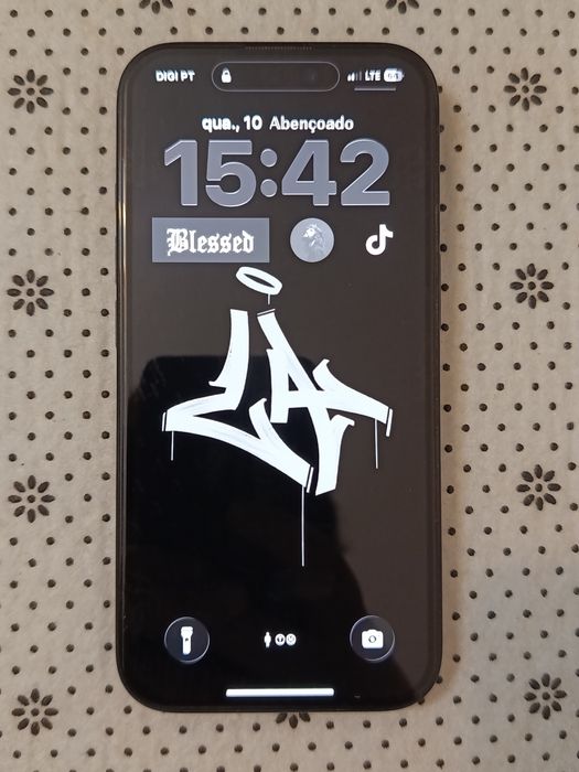 Apple iPhone 16 - 128GB