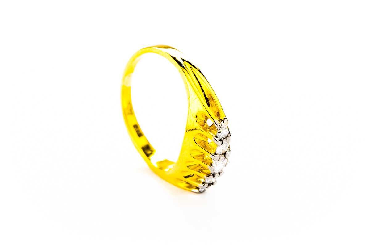 Zachodni Złoty Pierścionek - 18K - 4,51g - DIAMENTY - KRAKÓW