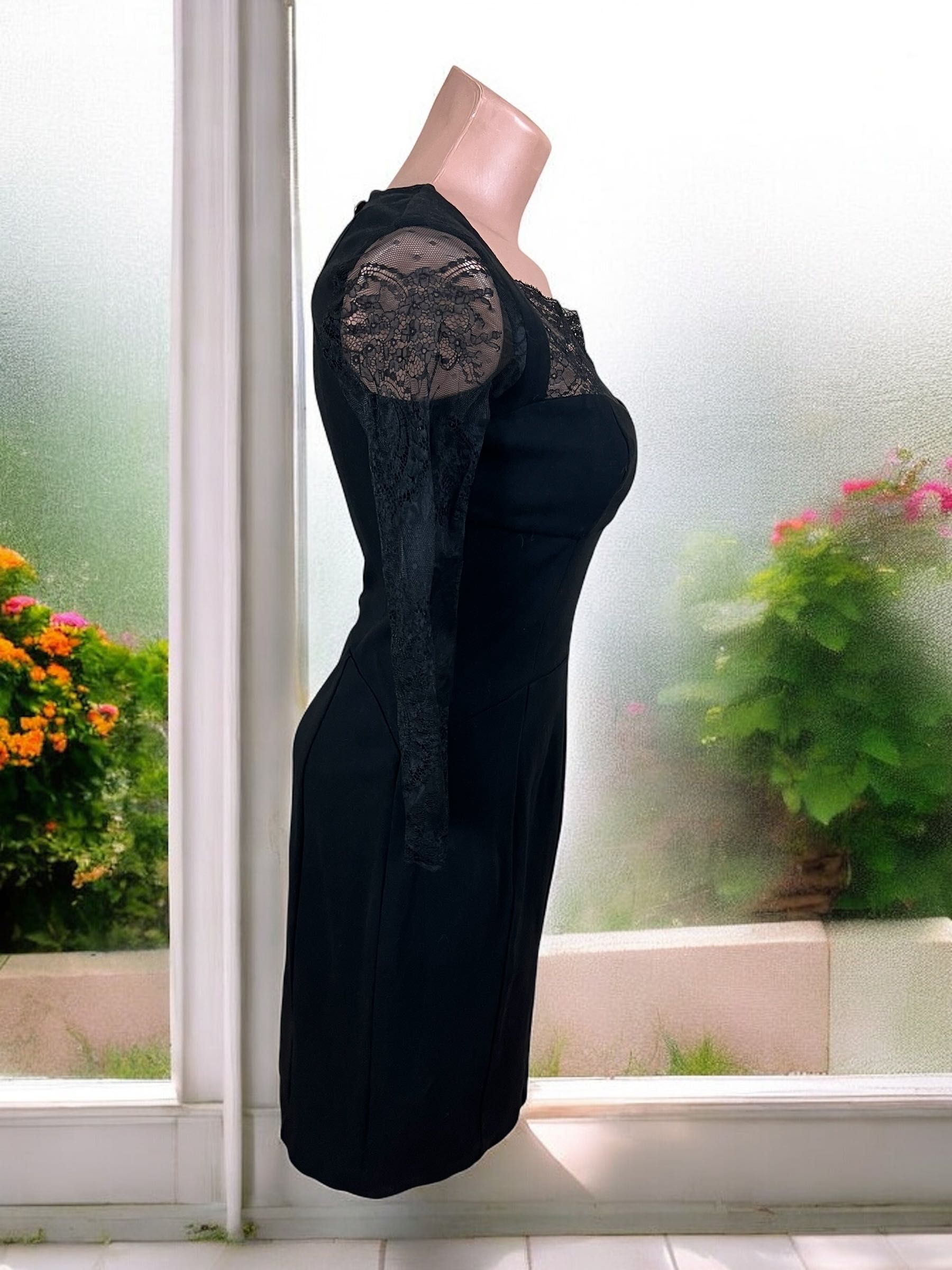 Liu Jo roz. XS czarna sukienka imprezowa