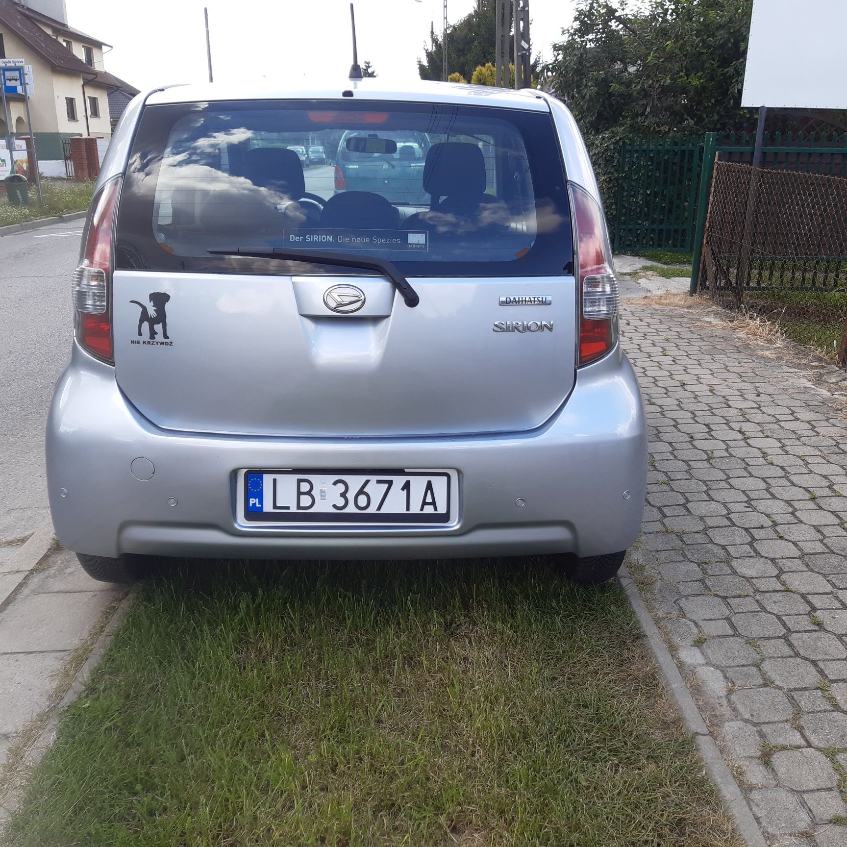 Daihatsu Sirion 1.0 klima oplacony od właściciela.