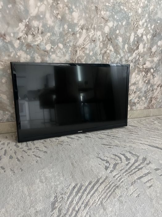 Телевізор samsung