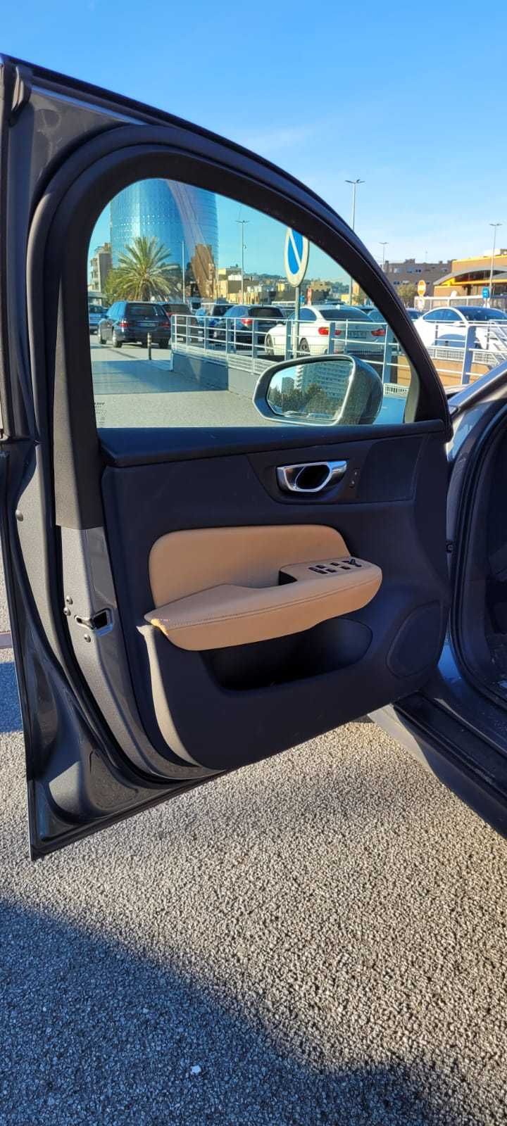 Volvo V60 Cross Country D4D