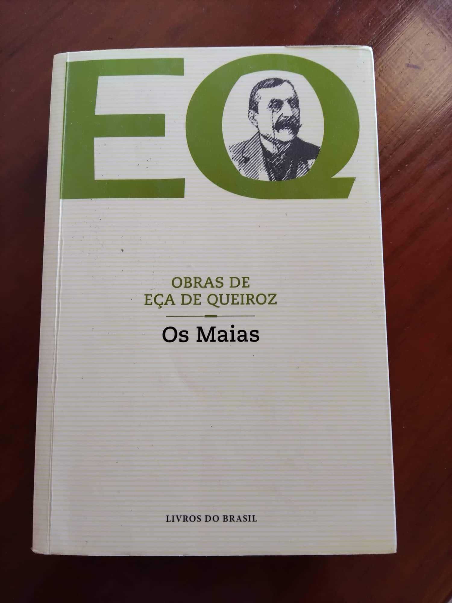 Livro "Os Maias" de Eça de Queiroz