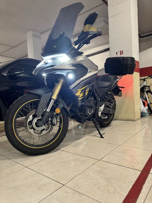 Voge 525 dsx - 5000kms (oferta de nintendo switch 2)