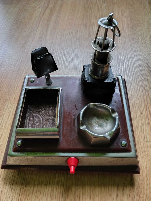 Górniczy zestaw palacza na biurko