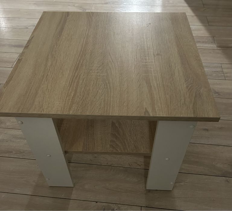 Stolik kawowy kwadratowy