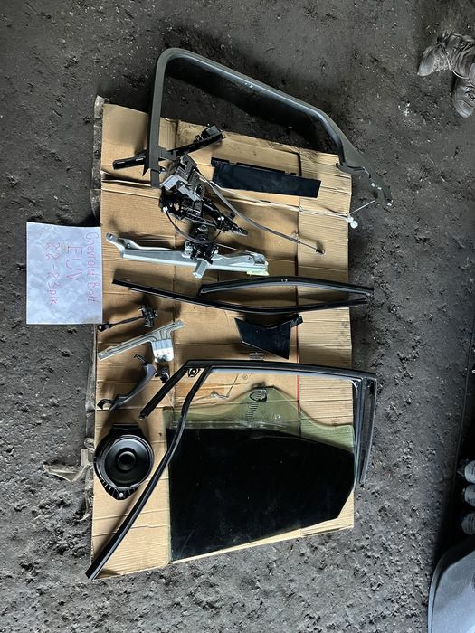 Bolt euv 22-23 елементи правой задньой давері