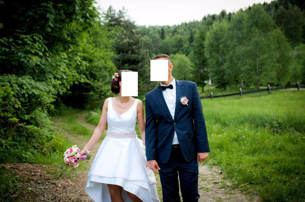 Suknia ślubna swarovski odkryte plecy