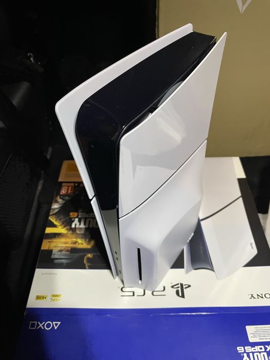 Sony PlayStation 5 Slim Blu-ray (Call of Duty) гарантія до 09.2026