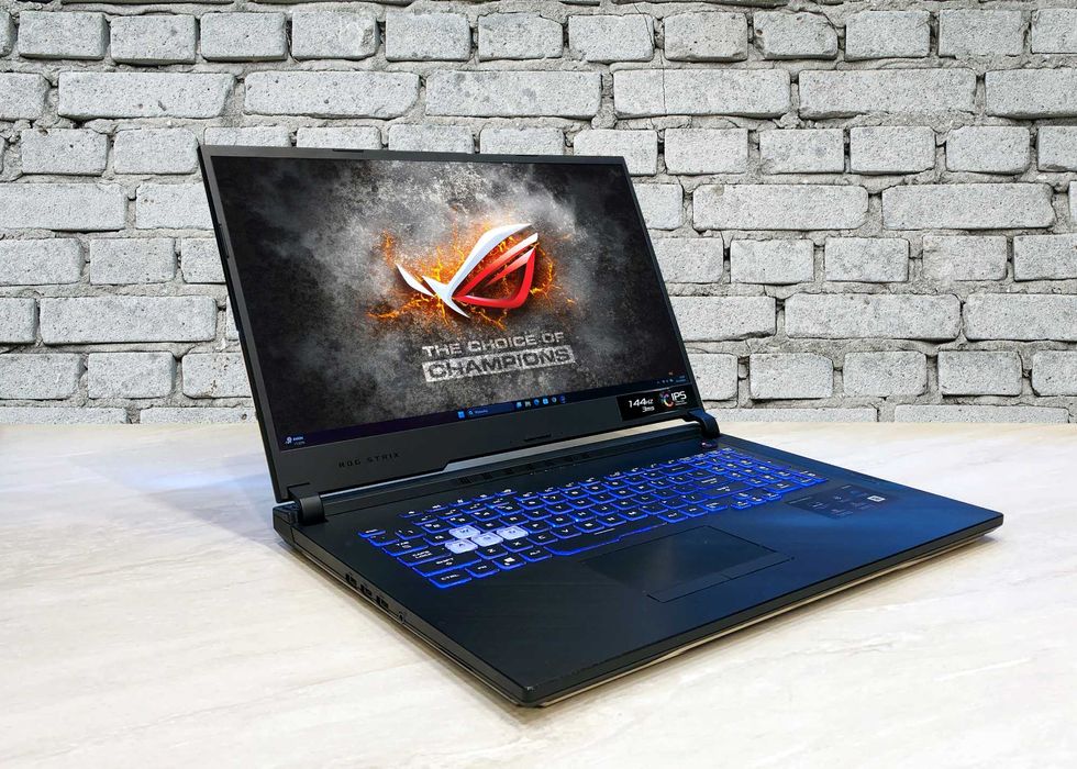 Asus ROG Gaming 17,3" 144Hz - GTX1660Ti-6GB i7-(6 rdzeni) 32GB SSD1TB