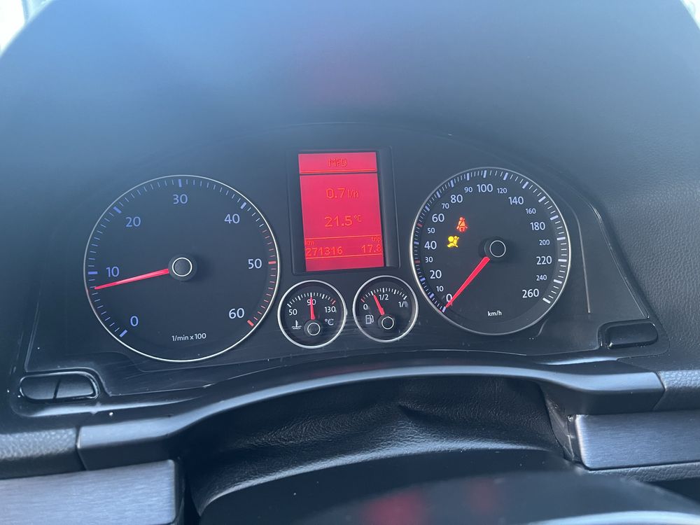 Golf 5 Variant 1.9 TDI (BLS)