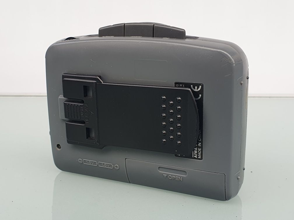 Walkman Aiwa ta-166 magnetofon