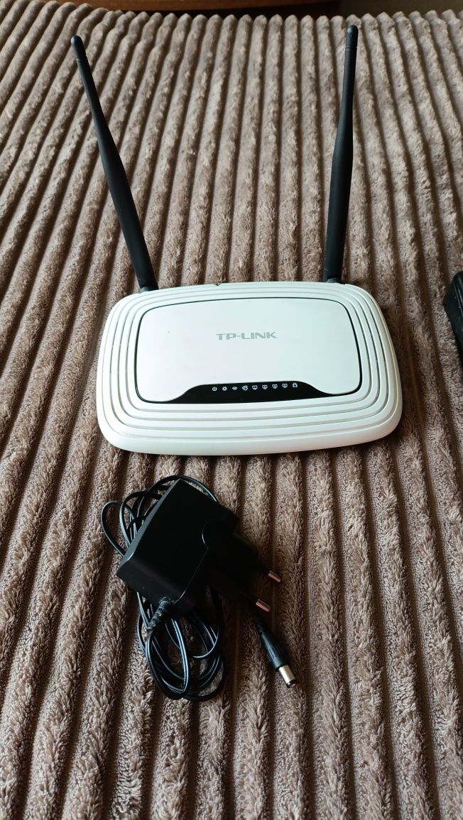 TP-Link та Dlunk
