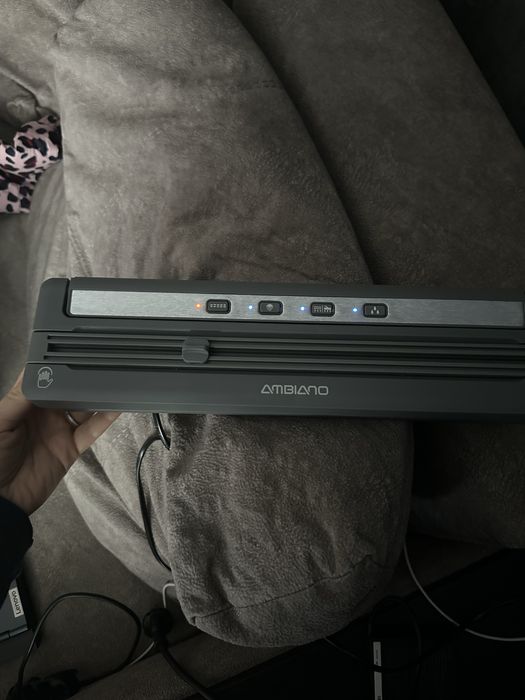 Новий вакууматор