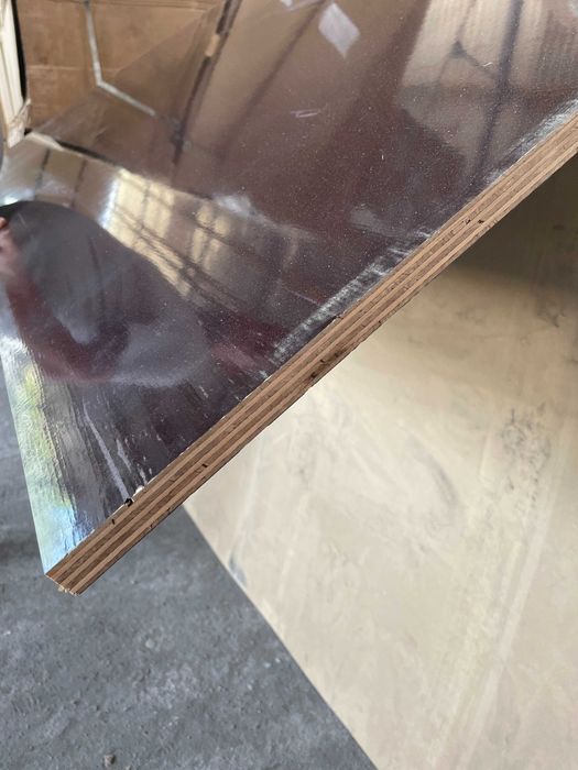 Sklejka szalunkowa 21 mm 2500x1250  Oferta Specjalna CENA BRUTTO