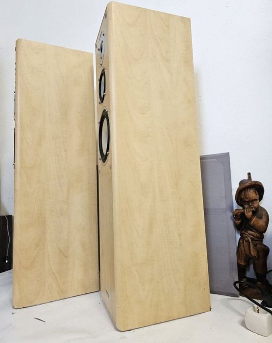 Kolumny Magnat Motion 880, 130W