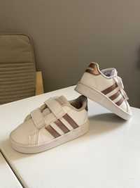 Кросівки Adidas 20