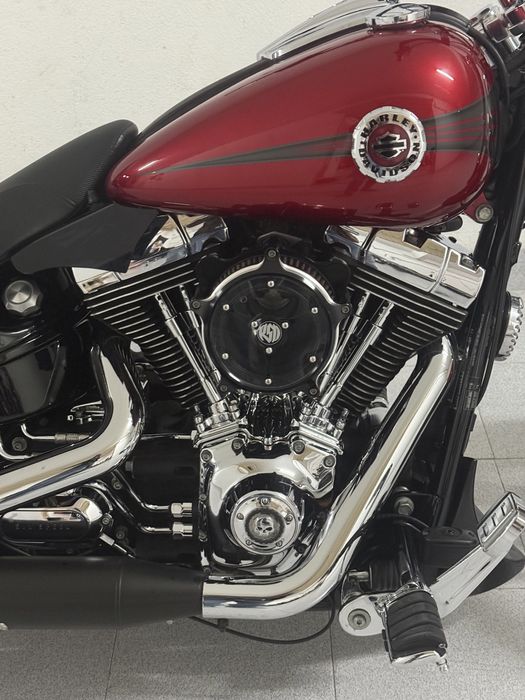 Harley davidson breakout