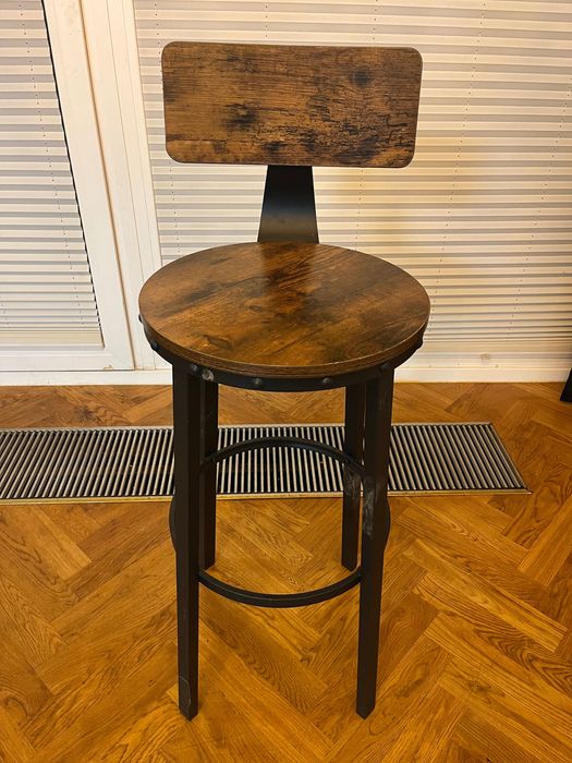 Zestaw dwóch hokerów barowych drewno i metal