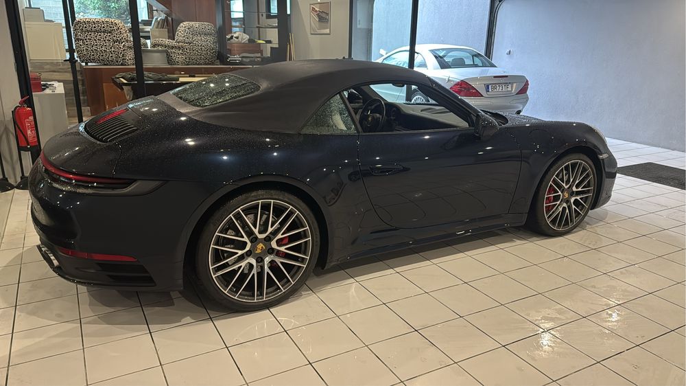 Porsche carrera 4S cabrio