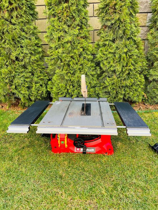 Пила циркулярна Einhell TC-TS 2225 U