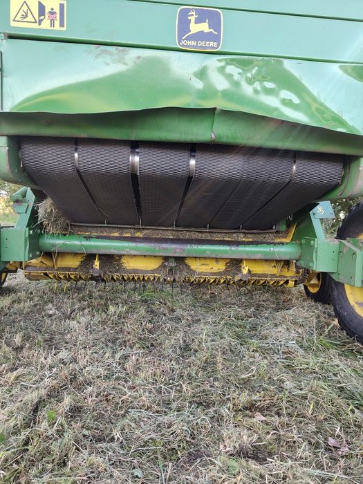 Sprzedam prasę John Deere 570