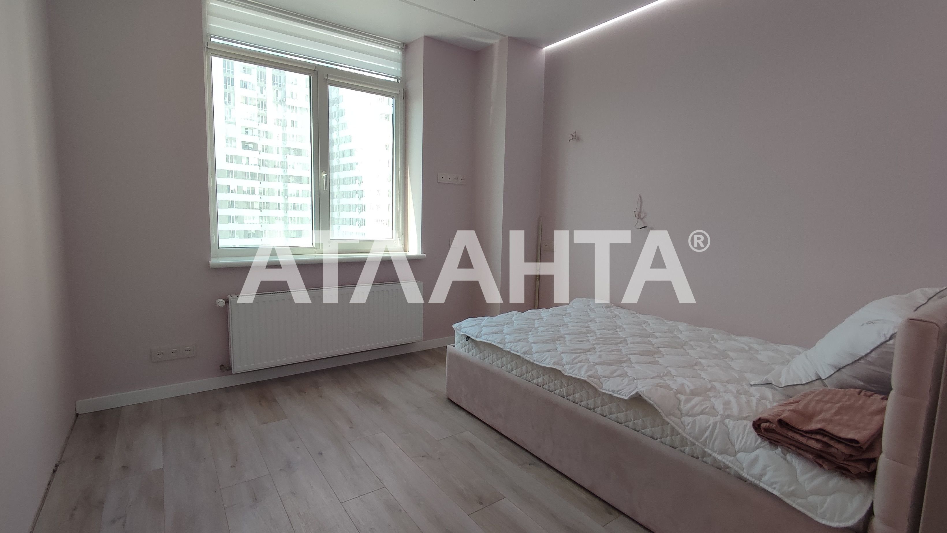 Продам 3 комнатную квартиру со Стильным ремонтом в ЖК Дмитриевском-2