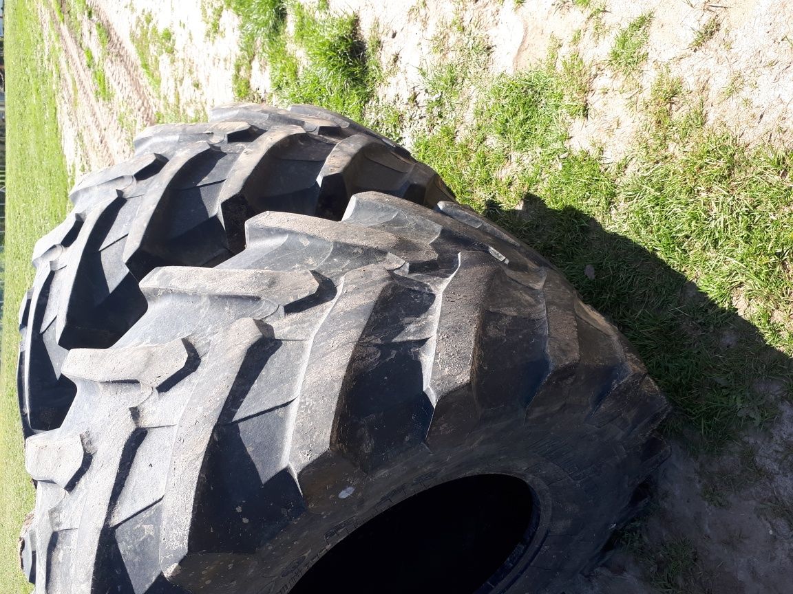 Wzmocnione opony zachodnie TRELLEBORG TM900 600/70 R - 28 PARA Zdrowe