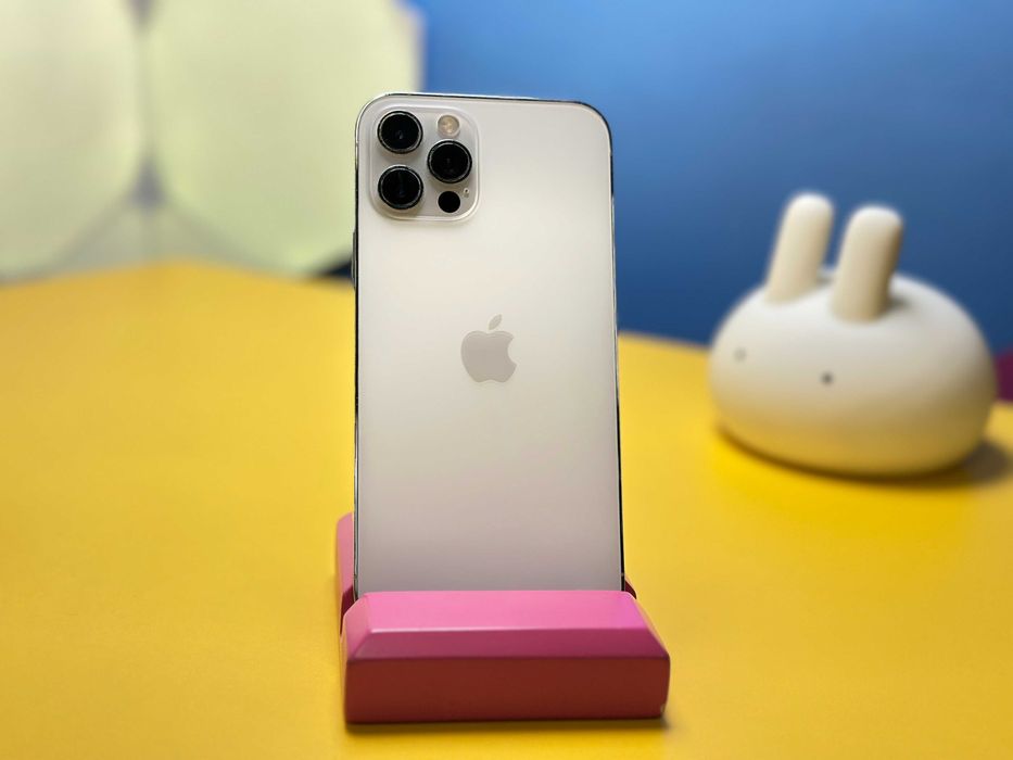 Смартфон Apple iPhone 12 Pro 128GB Silver (147253) Б/У З ГАРАНТІЄЮ