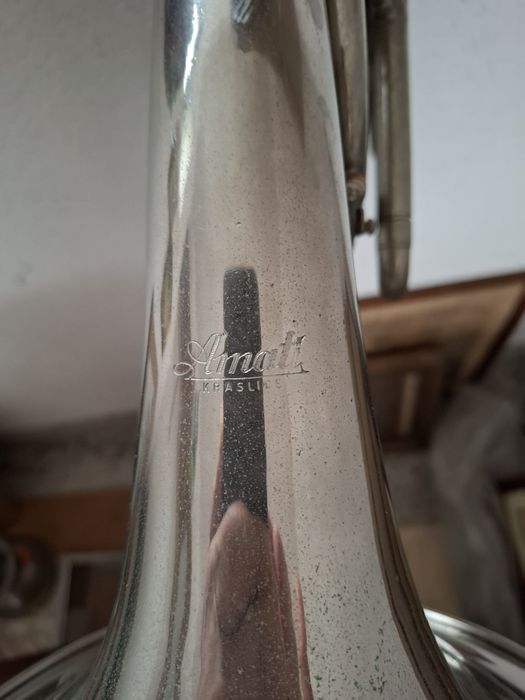 Instrumento musical marca amati
