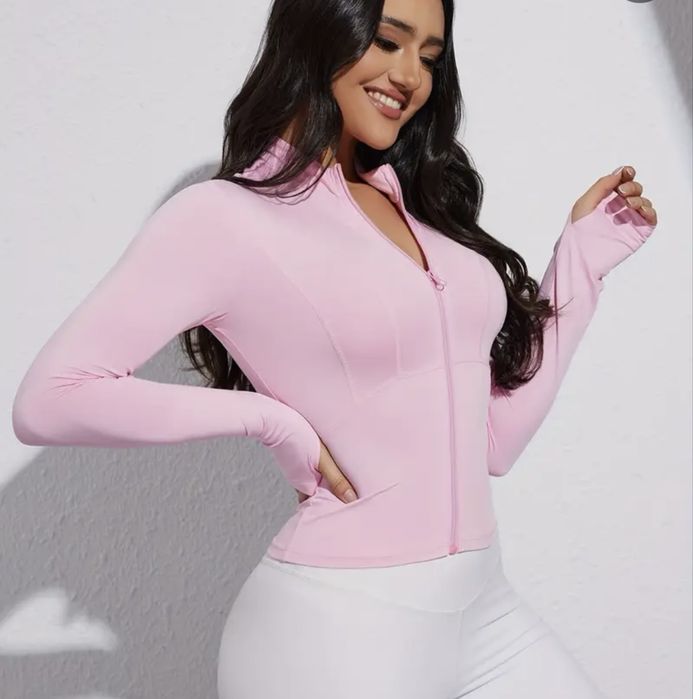 Жіноча високоеластична спортивна кофта.