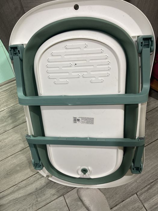 Ванночка для новонародженного