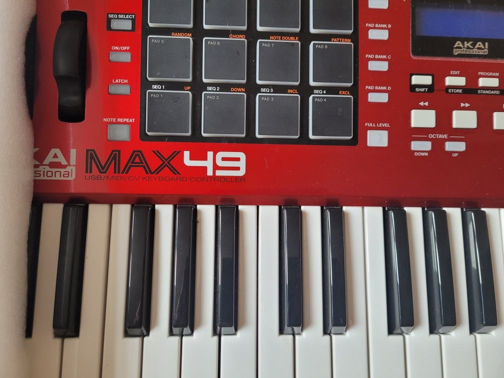 Akai max49 profesional klawiatura sterujaca midi jak nowa karton