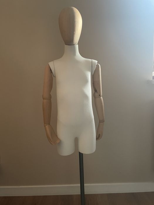 Manekin sklepowy dziecieccy