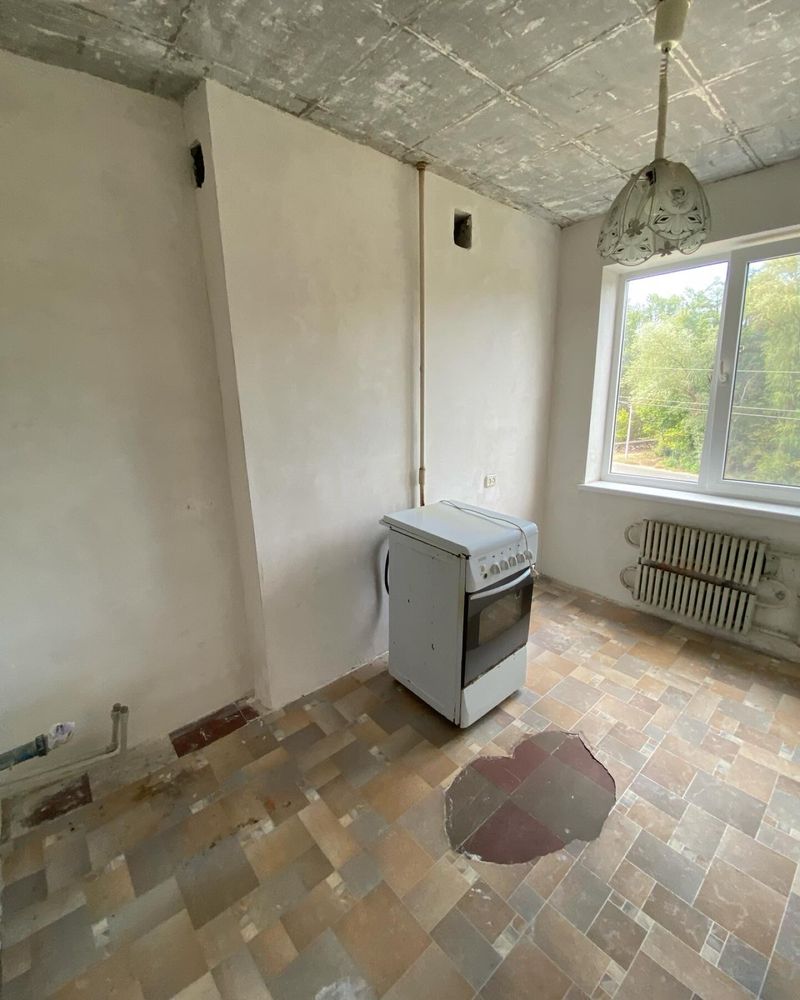Продам 3к в Черкасском ТОРГ