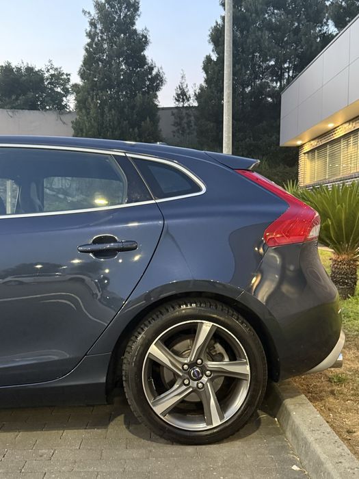 Volvo V40 R-Desing D2 TetoPanormaico