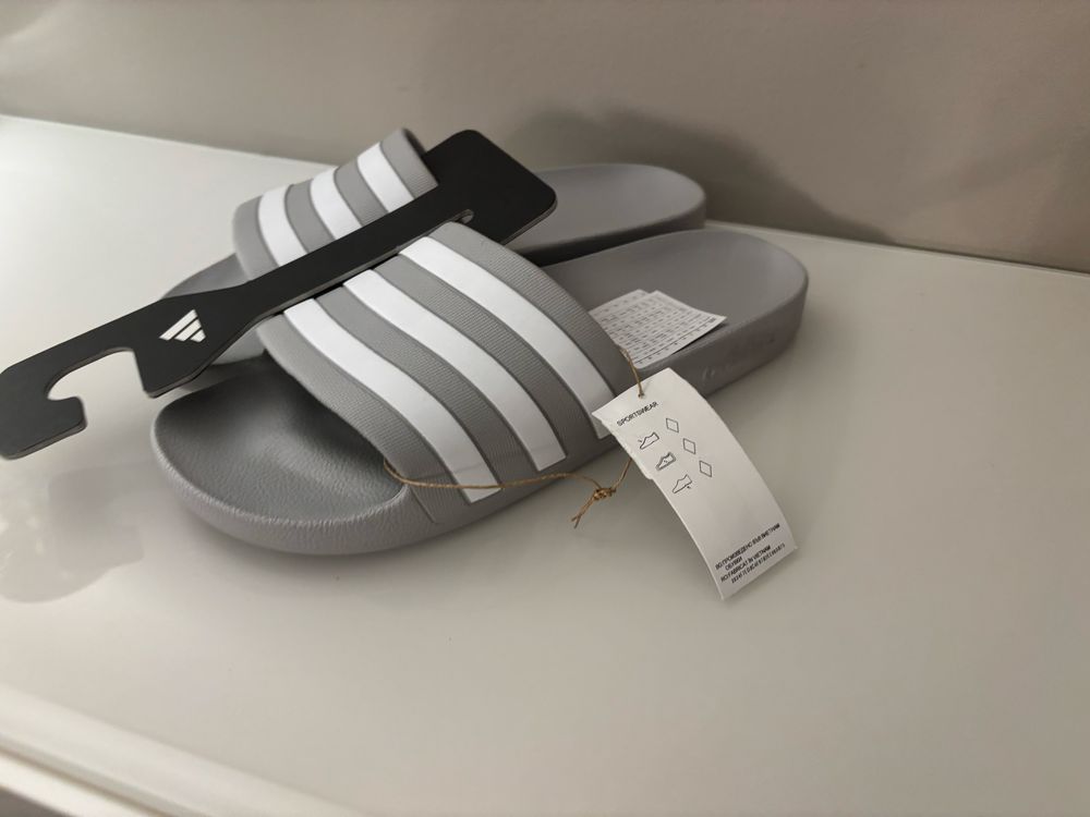 Klapki new Adidas Classic 44/45 pro