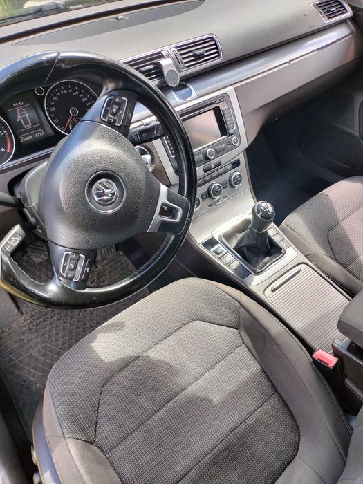 Продам хороше надійне авто.Місто Луцьк.
