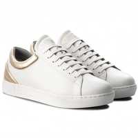 Sneakersy buty damskie EMPORIO ARMANI
X3X043 rozmiar 40