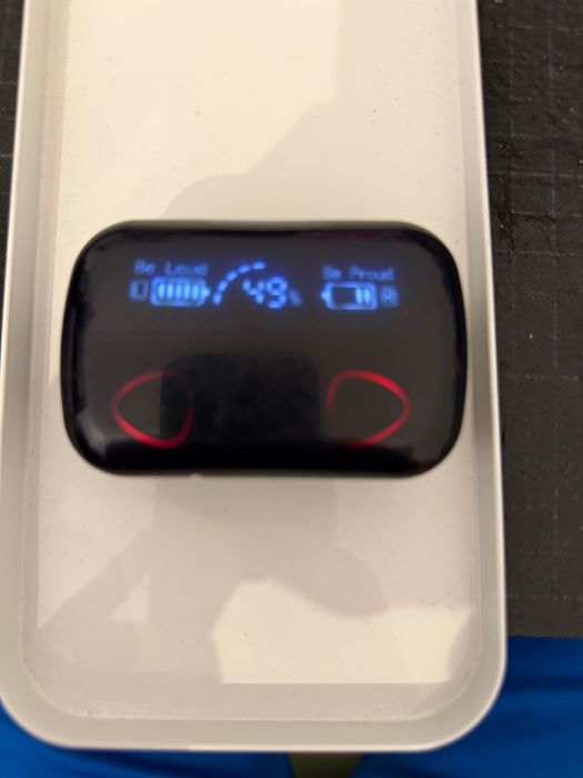 Auscultadores OEM Também serve como Carregador para celular