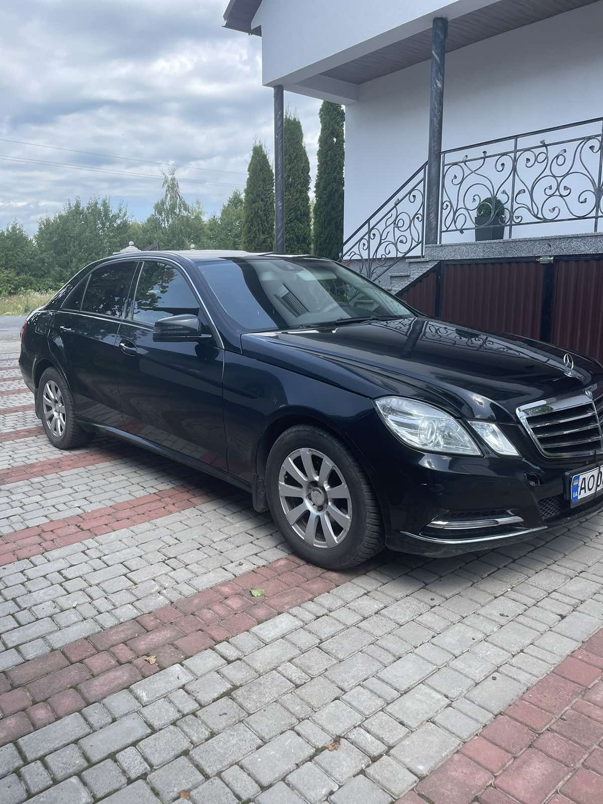 Продам мерседес w212